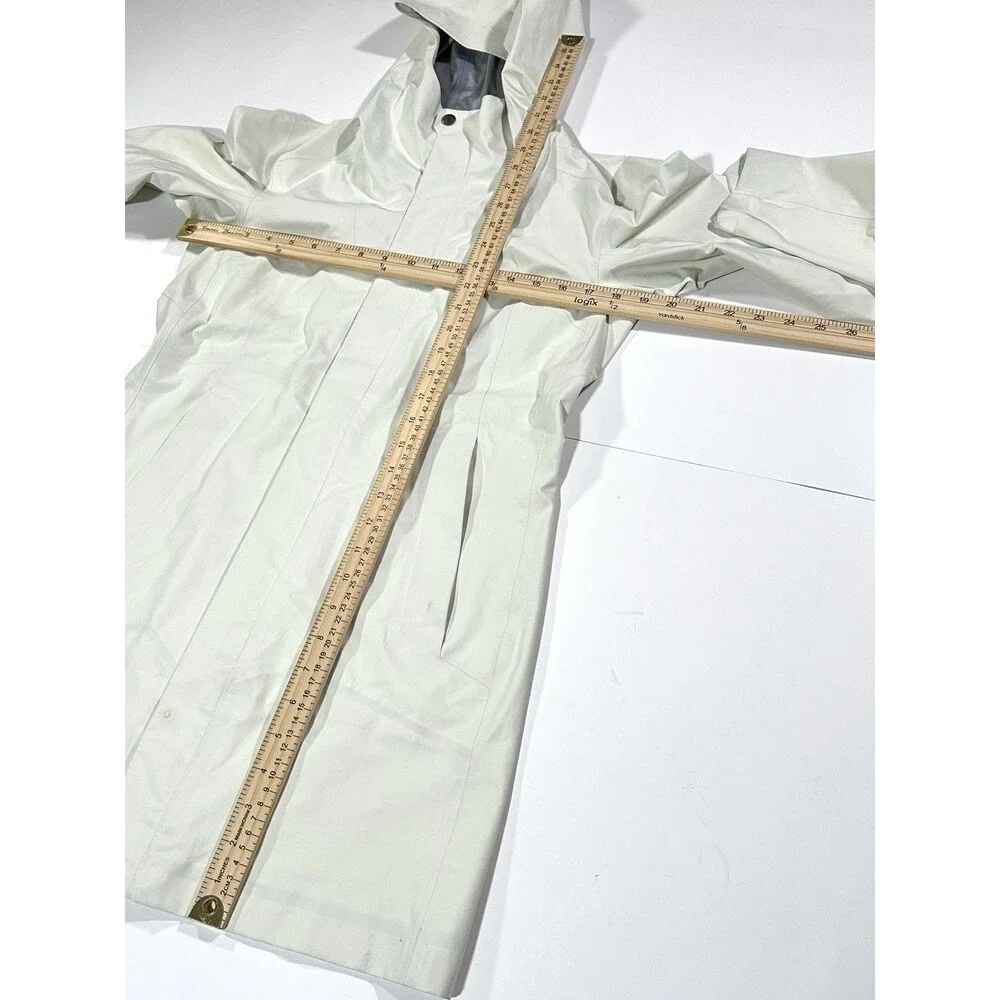Arc’teryx Goretex Women Rain Jacket White Long Parka Size S Cream Gray Hooded - Picture 11 of 16